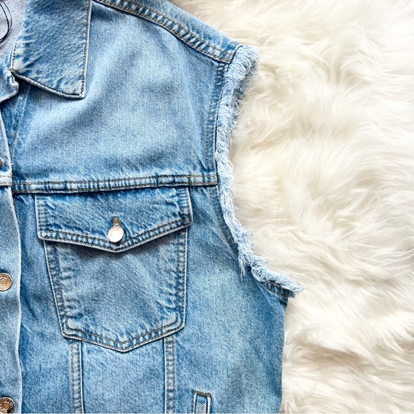 New! Rare LIU JO Disney Minnie Mouse Oversized Denim Vest - Picture 8 of 13